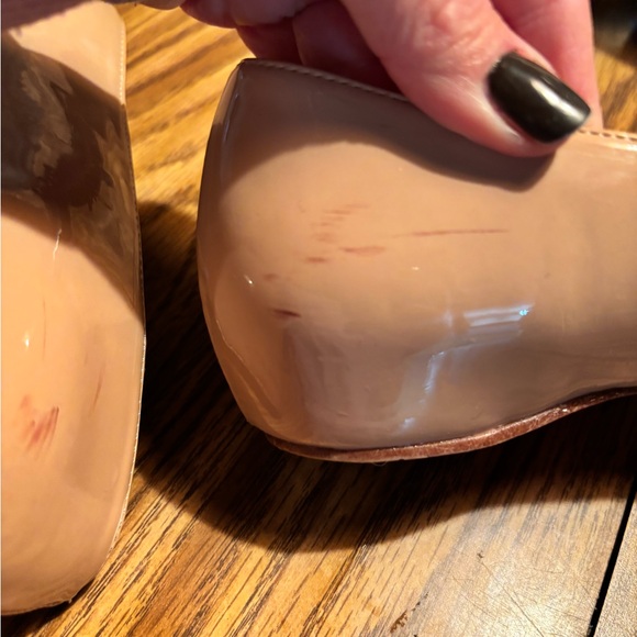 Elegant Nude Women's Shoes by Christian Louboutin European size 41 - Picture 7 of 10